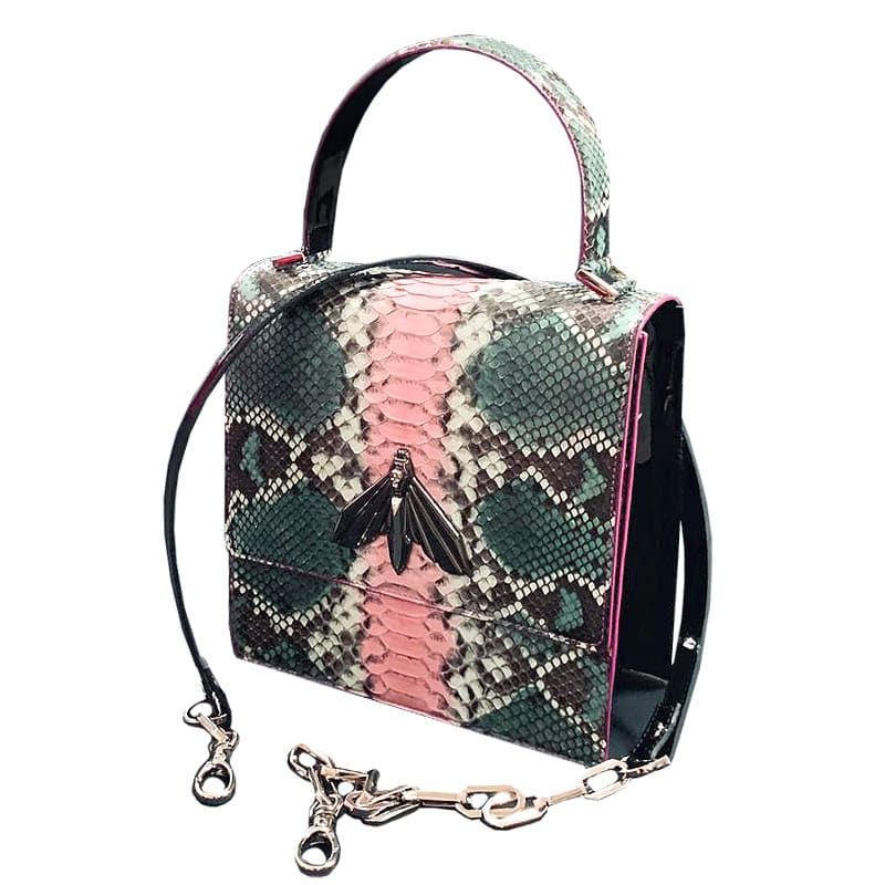 sac a main it bag en peau précieuse,python au motif exclusif, fait à la main, une création couronnée du sphinx à tête de mort