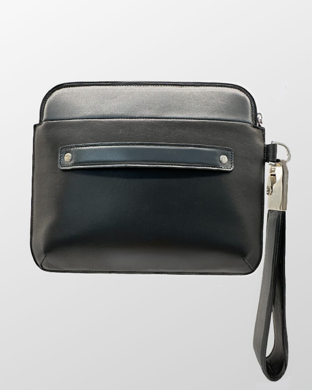 Pouch / Clutch in iridescent gray leather with central padded iconic Dea-Cult Sphinx motif. Back view.